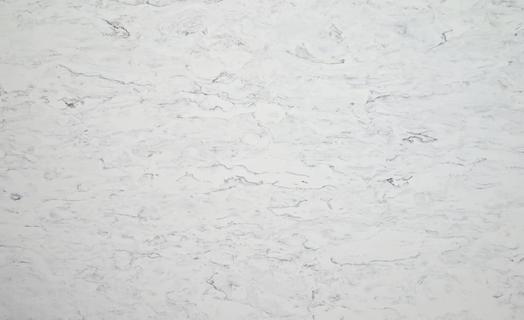 Kilimanjaro - Gray Quartz Surface