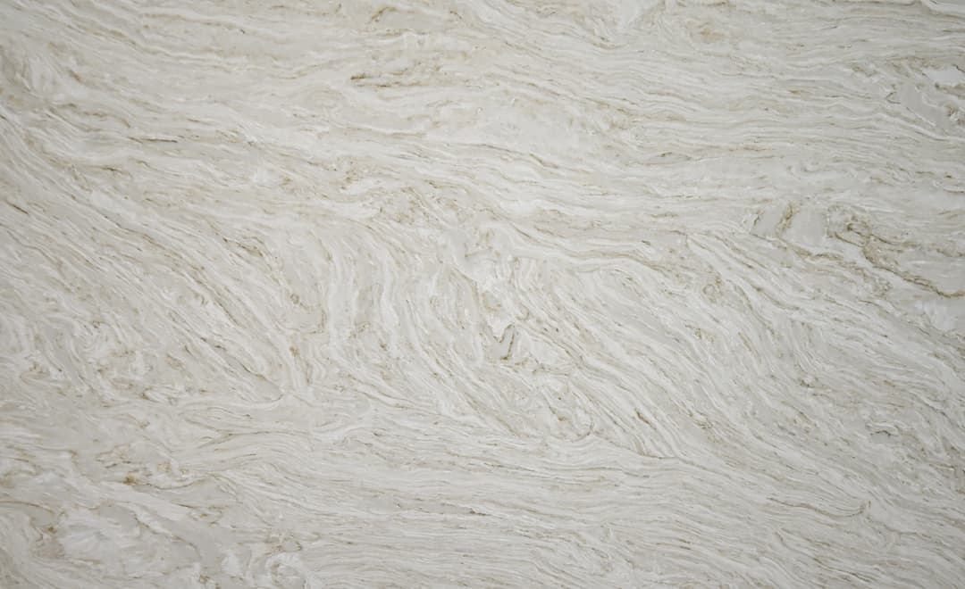Savannah Silk - Cream Quartz Surface