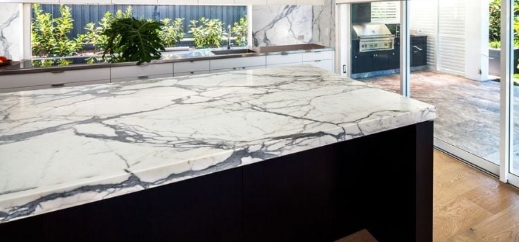 Quartz V/S Quartzite Countertops. What to Choose?