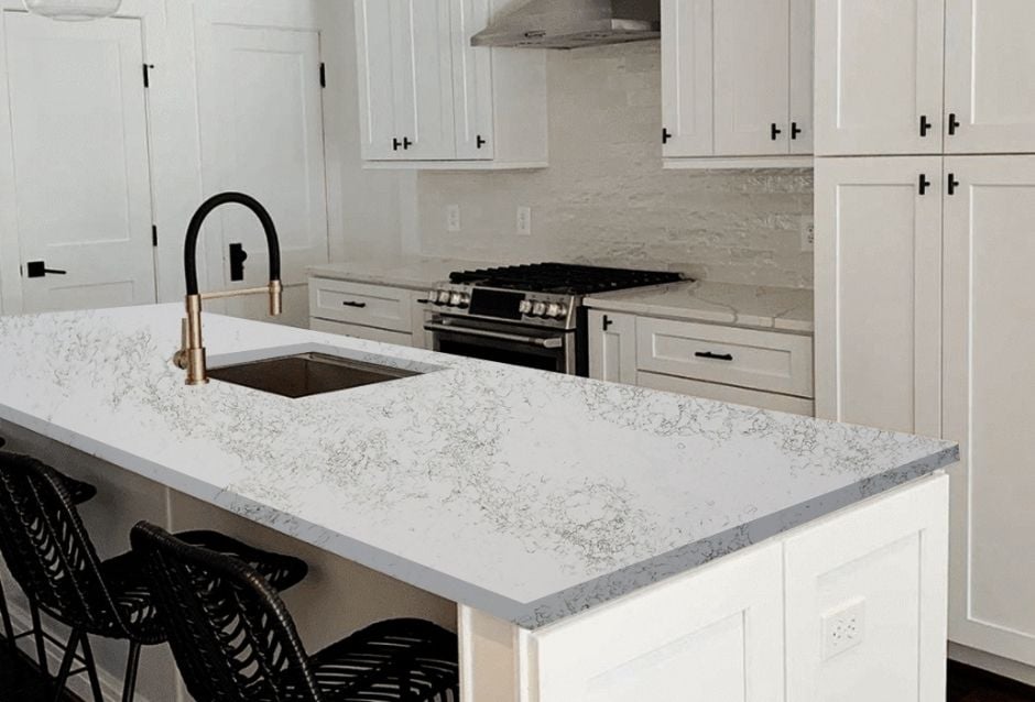 Comprehensive Range of Calacatta Quartz for Gorgeous Kitchens
